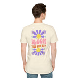 Light Color 100% Cotton Unisex Softstyle T-Shirt With Pattern on The Back